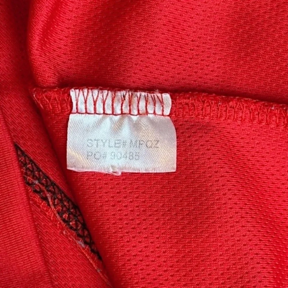 Wisconsin Badgers Quarter Zip Pullover - Men’s Size Large - Picture 7 of 8